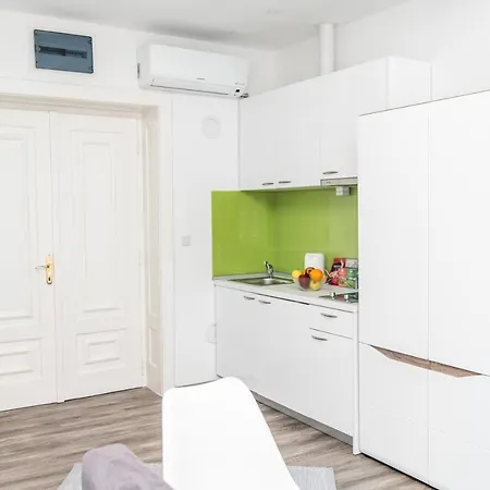 Apartamento 150sqm With 4 Units! Great For Groups *