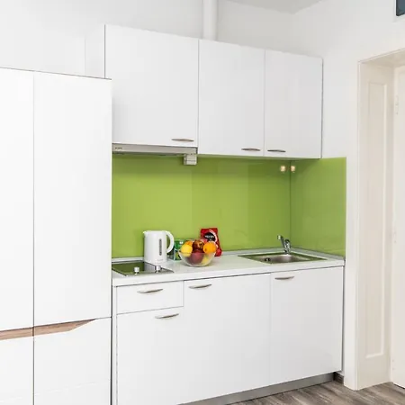 150sqm With 4 Units! Great For Groups Apartment *