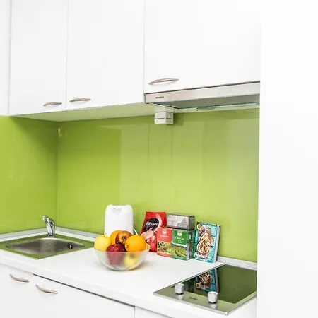 150sqm With 4 Units! Great For Groups Apartment *